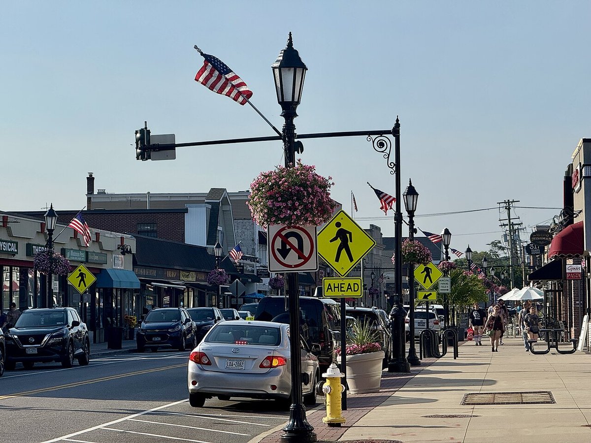 Farmingville, NY - Farmingdale, New York - Wikipedia