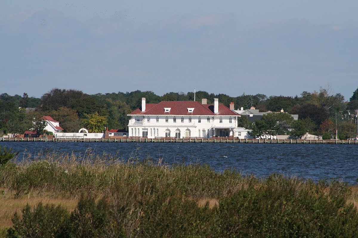 Farmingville, NY - Suffolk County (kondado sa Tinipong Bansa, New York) - Wikipedia